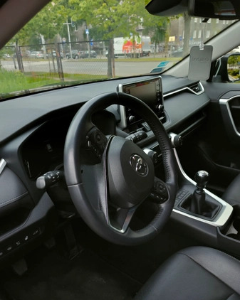 Toyota RAV4 cena 125000 przebieg: 100200, rok produkcji 2019 z Warszawa małe 67